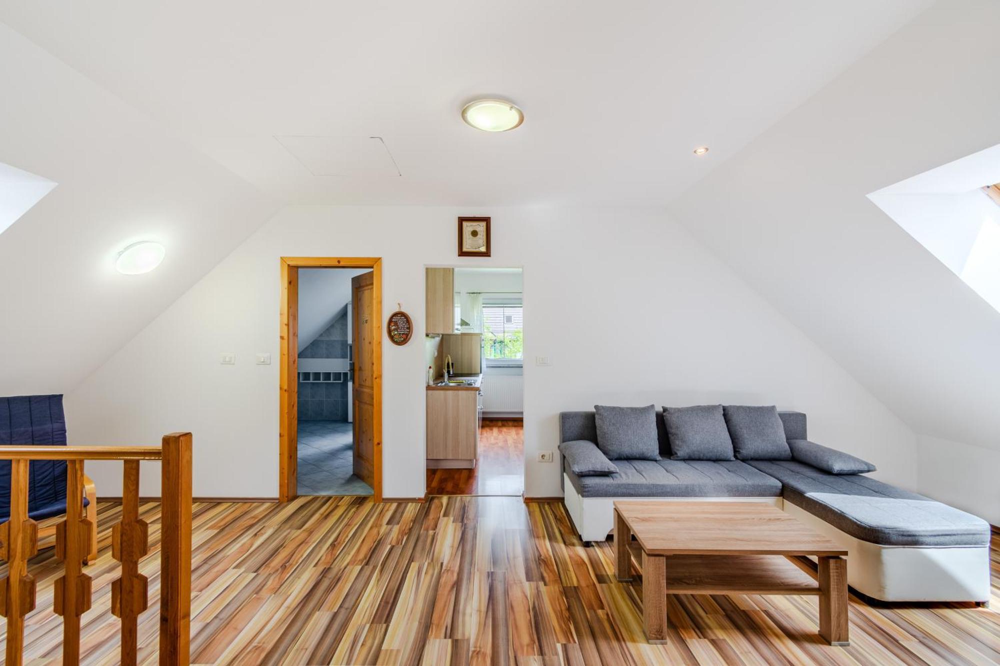 Apartment Pr' Stajercu With Free Onsite Parking 보베츠 외부 사진