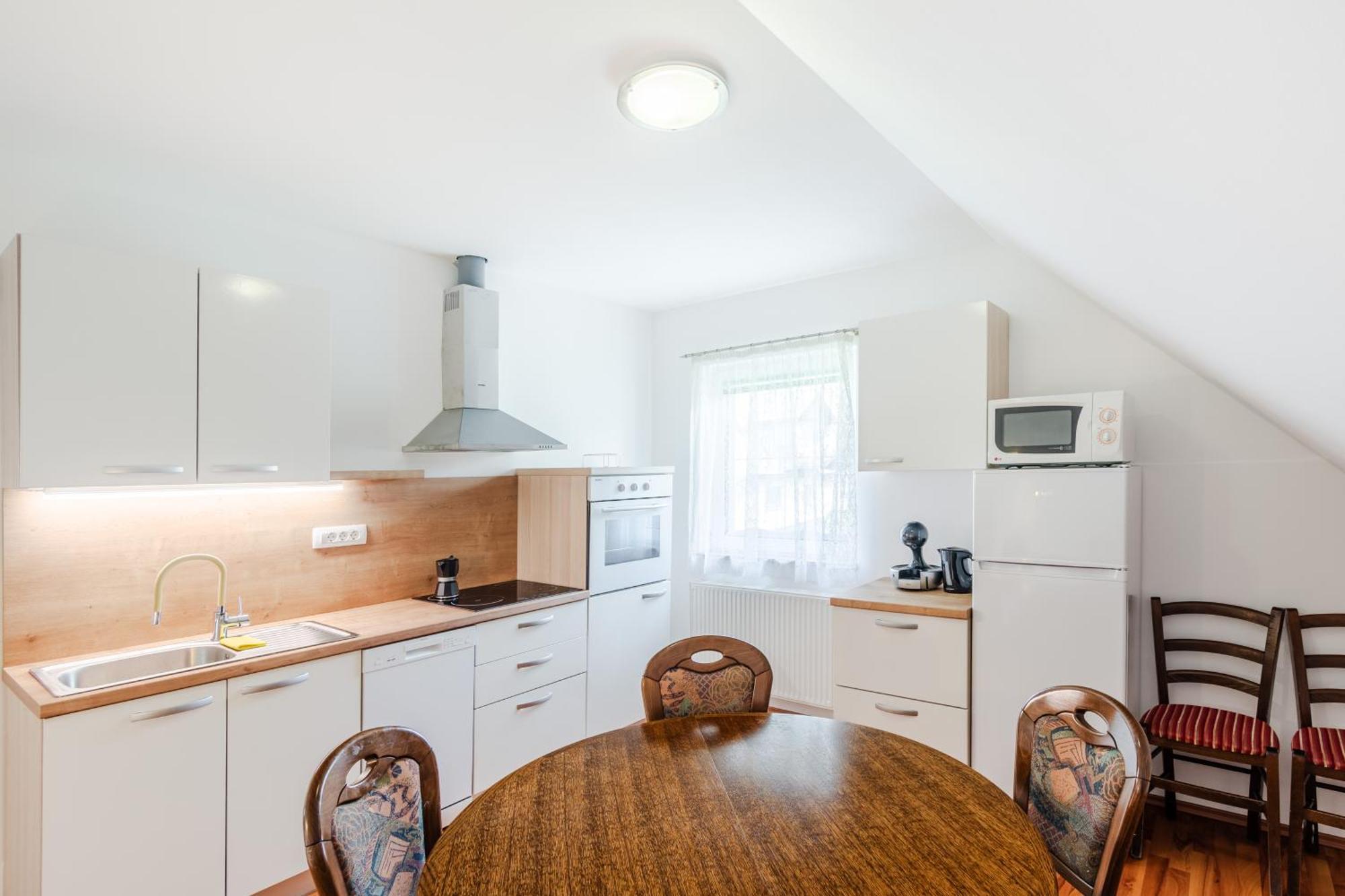 Apartment Pr' Stajercu With Free Onsite Parking 보베츠 외부 사진