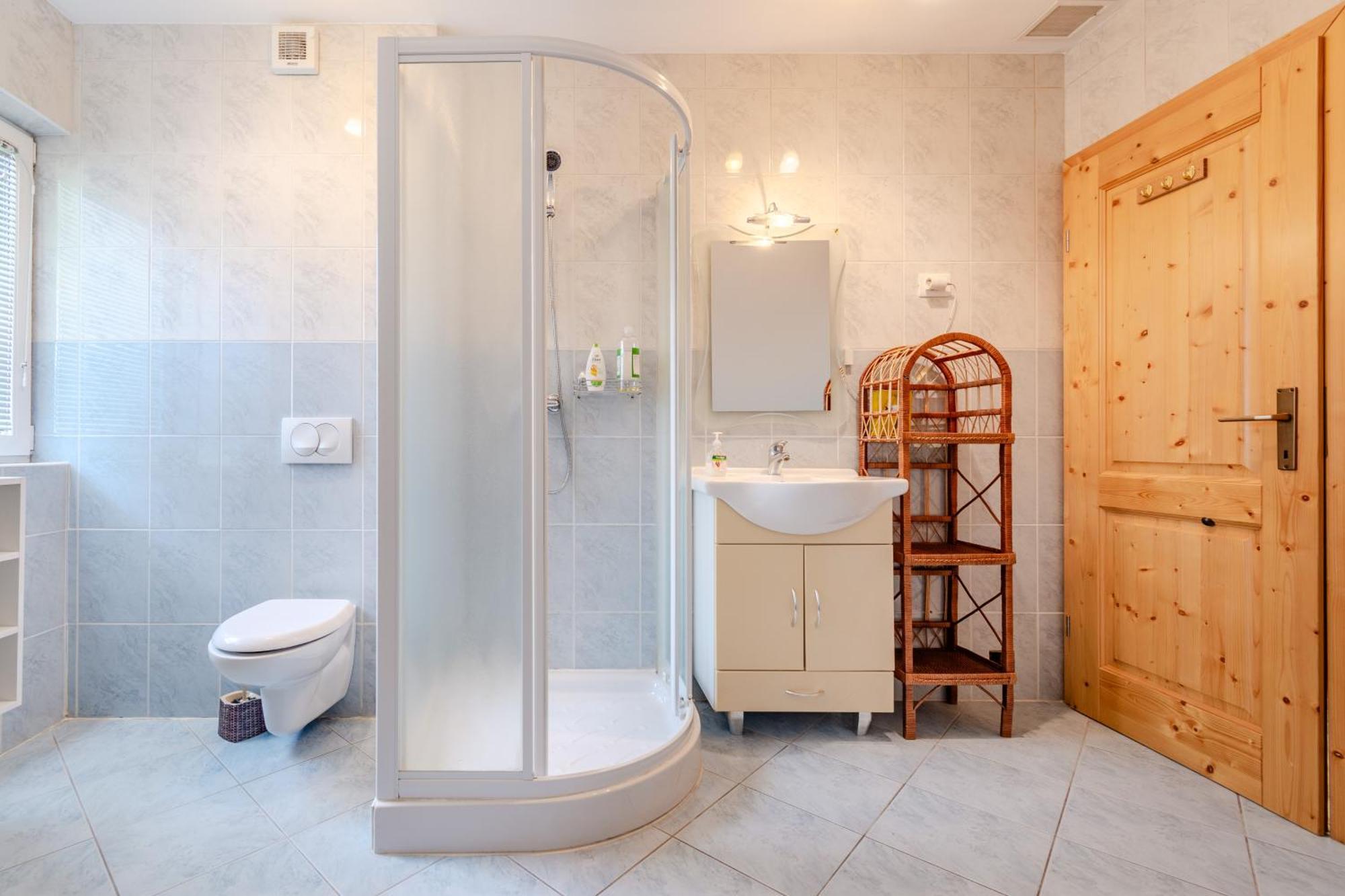 Apartment Pr' Stajercu With Free Onsite Parking 보베츠 외부 사진